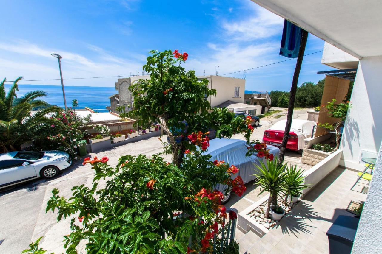 Apartments Ella Makarska Exterior foto