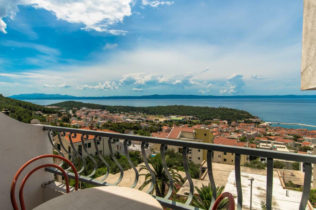 Apartments Ella Makarska Exterior foto